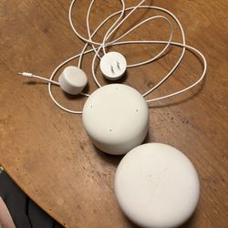 Google Nest WiFi Router And Point