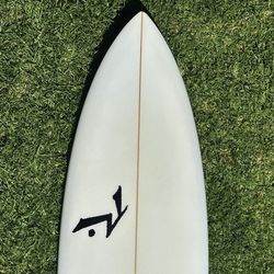 Rusty Surfboard -6/4 Arc-tail Twin