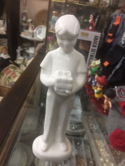 royal doulton figurine all white