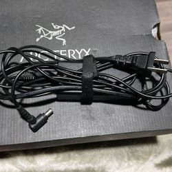 Genuine Sony VAIO Laptop Charger 19.5V 65W (VGP-AC19V63)