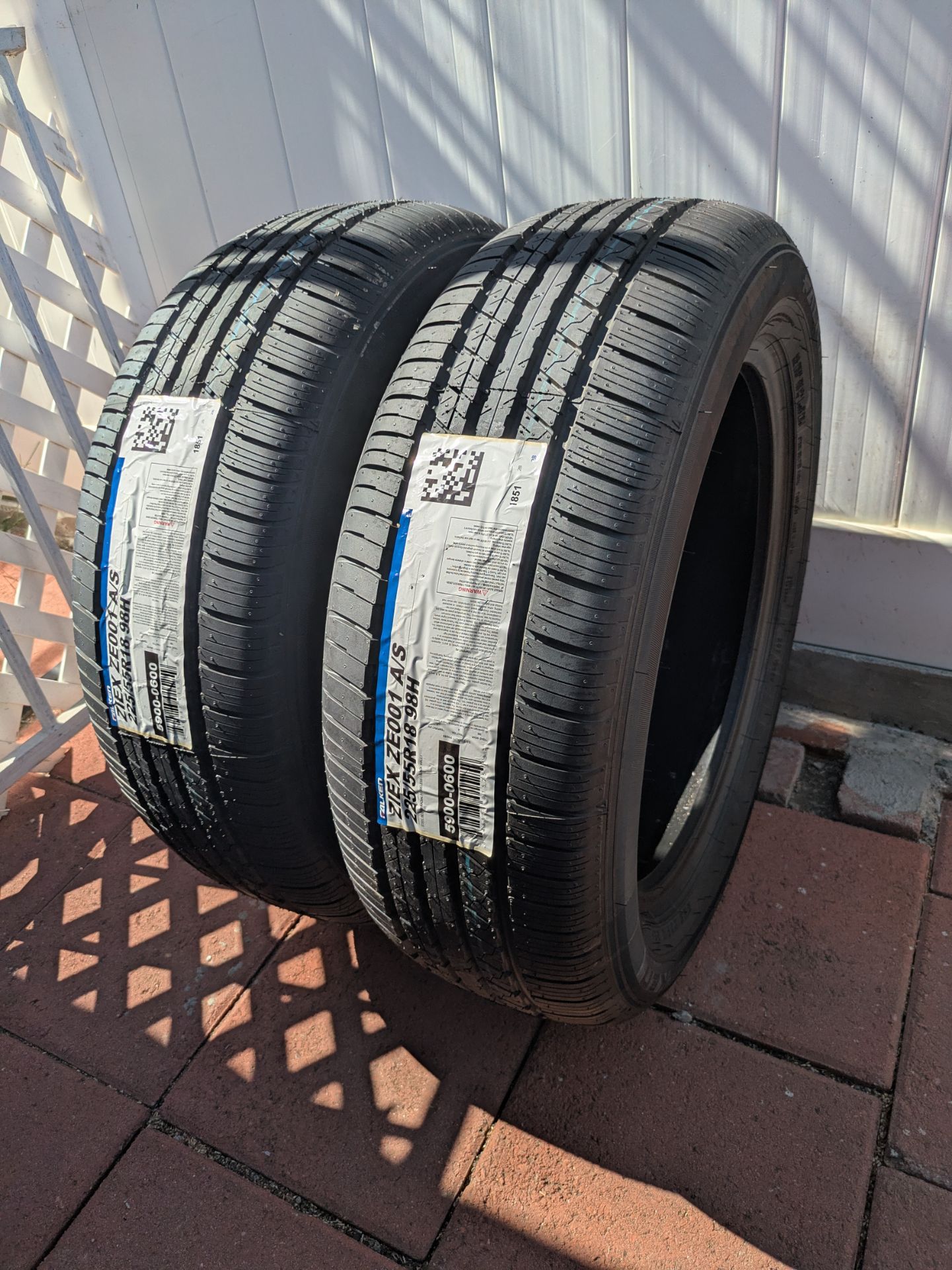 225/55/18 Tires