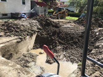 Sealing up Pool with Asphalt🚜