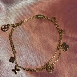 Bracelet