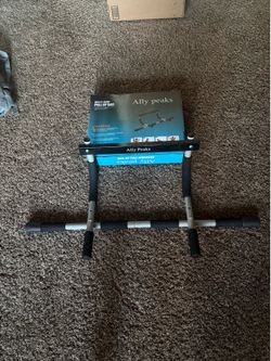 Pull up bar