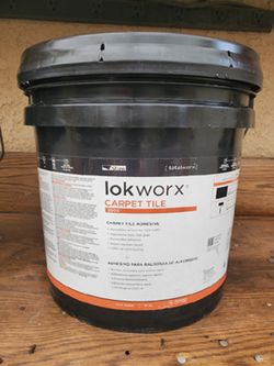 CARPET TILE ADHESIVE/GLUE