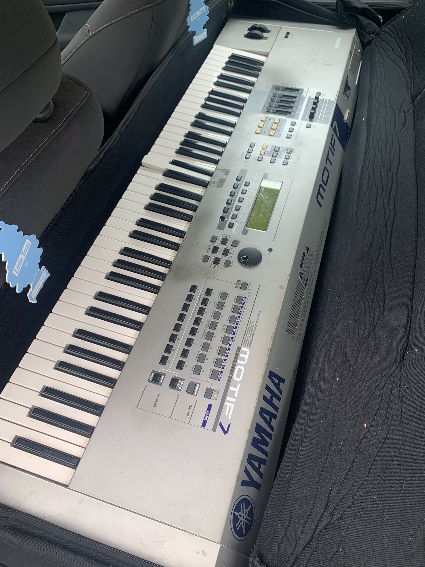 YAMAHA MOTIF 7