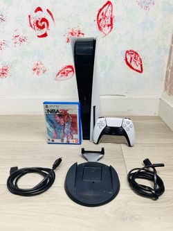 Sony PlayStation 5 - Disc Version 825GB - Bonus 1 Game NBA 2K22 ( Used )