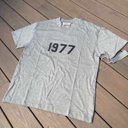 Size M essential