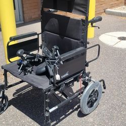 0

KM-5000 Reclining Wheelchair – Ultra Lightweight with T6 Aluminum