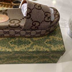 Sandals Gucci 