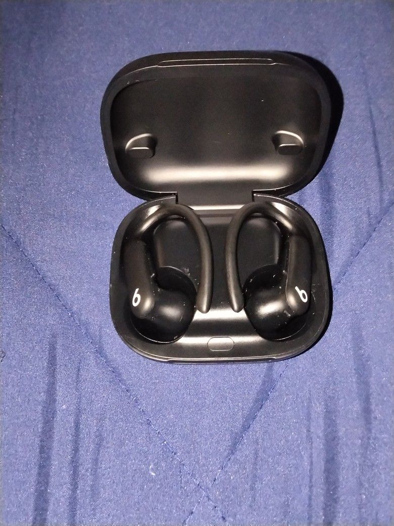 PRO2 BEATS WIRELESS HEADPHONES