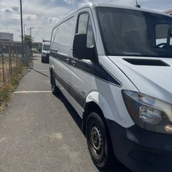 2015 Mercedes-Benz Sprinter Van