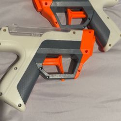 2 Splat R Ball Guns 