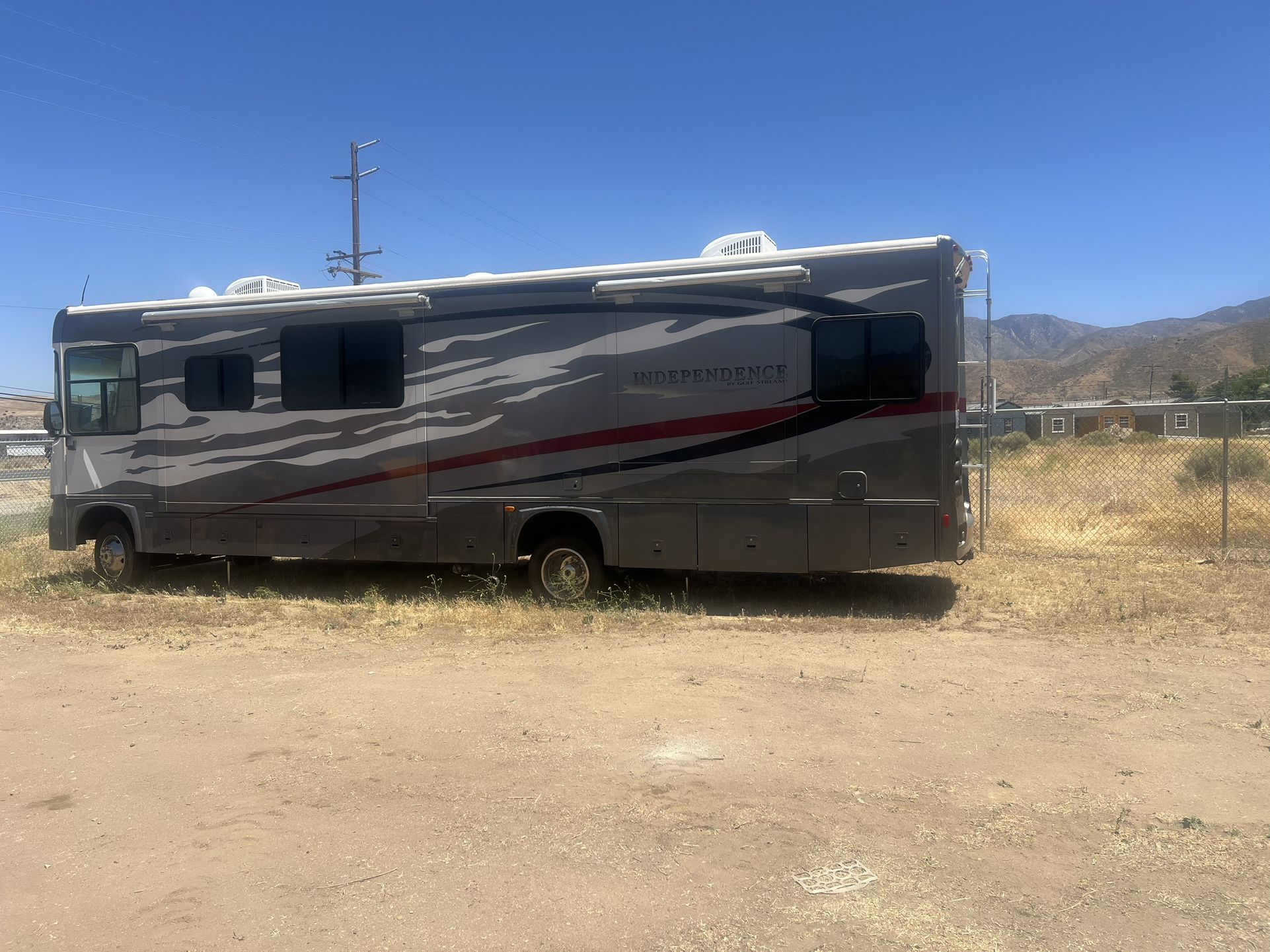 2007 34 Foot Motor Home