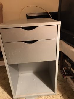 End Table. Great for Bathroom Swivels. Magazine Rack in Back