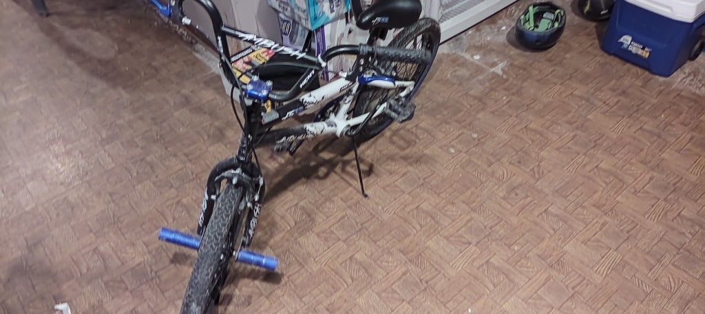 Boys bike