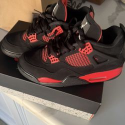 Jordan 4 