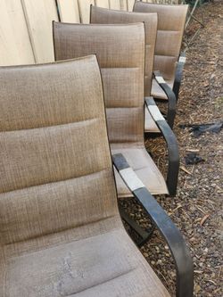 4 patio chairs
