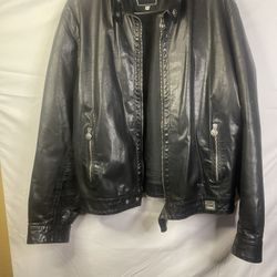 Men’s Leather Jacket 