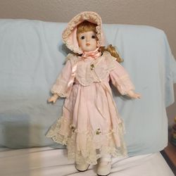 Porcelain Dolls 15 Dolar Per Unit