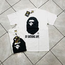 Brand new a bathing ape big ape head logo tshirt size: medium tags included