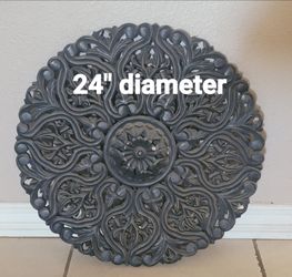 Round wood wall decor