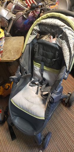 Baby stroller and car seat and mount