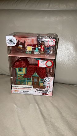 New, Lilo And Stitch Surprise Playset. Plays Music. Play House Opens And Becomes A Carrier