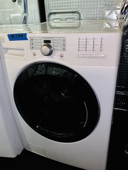 Kenmore front loading washer well cleaned working perfectly with 4 months warranty
