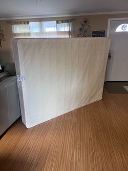 FREE QUEEN METAL BASE AND SPRING BOX