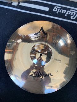 Zildjian A Custom Series 18”  Fast Crash Drum Cymbal BRAND NEW Retails for $409