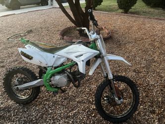 125 cc dirtbike