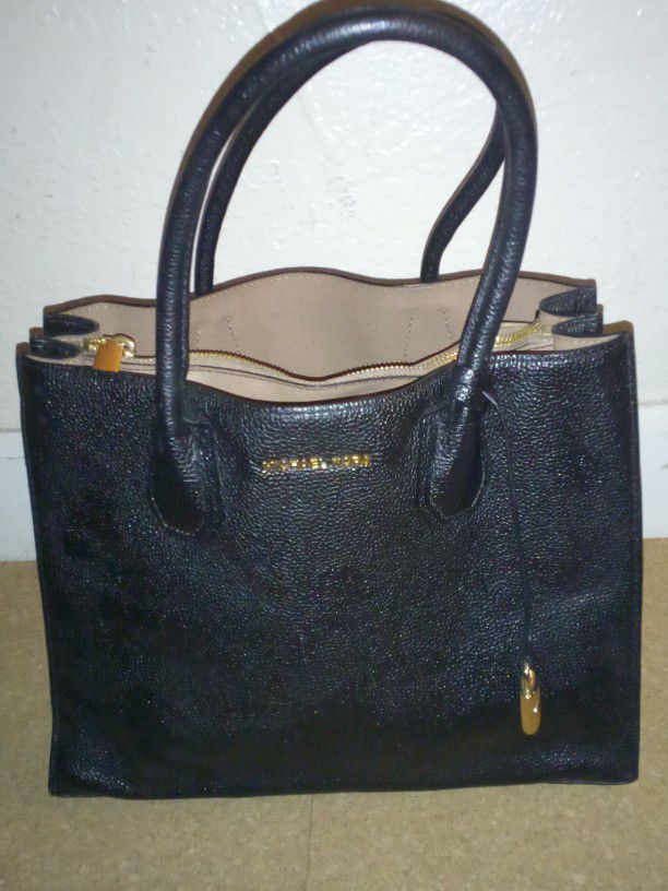 Michael Kors Black Leather Messenger Bag