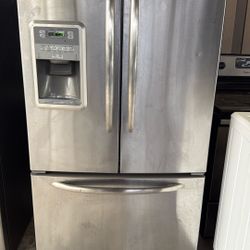 Refrigerator Maytag 