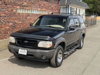 2000 Ford Explorer