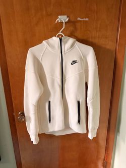 White Nike Tech women’s small brand new
