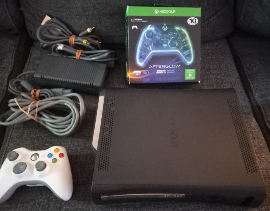 Xbox 360 120 GB Console