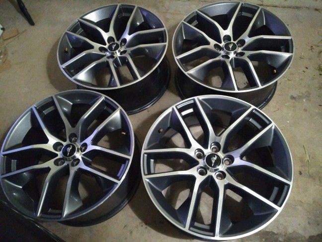 20" Mustang GT wheels rims OEM