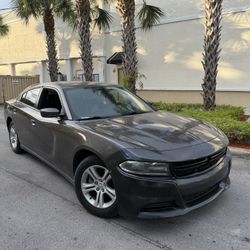 2019 DODGE CHARGER SXT