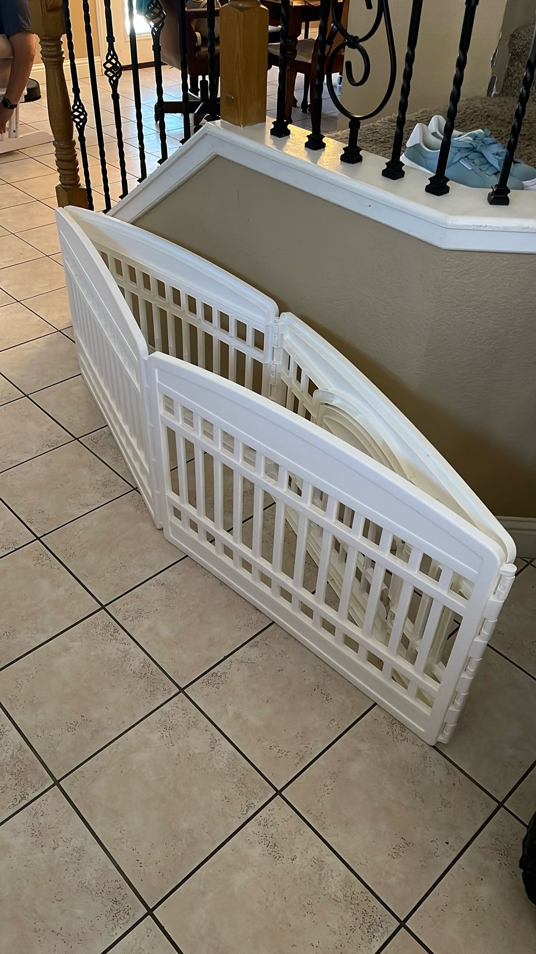 Doggie corral and small dog crate and water bowl 