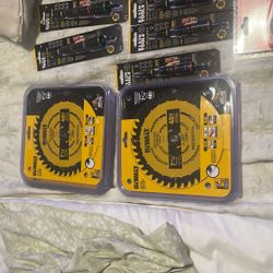 Dewalt 7 1/4 40t 6Saw Blades 9in 1 Impact Flip Socket Set Dewalt Torpedo Level Milwaukee Torpedo Level W/light 7 In 1 Flip Socket 6 In 1 Flip Socket
