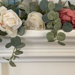 Garland Rustic Eucalyptus & Flowers Brand New Wedding 15 Bags 