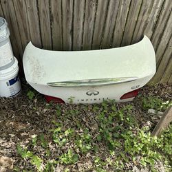 Infiniti g37 trunk