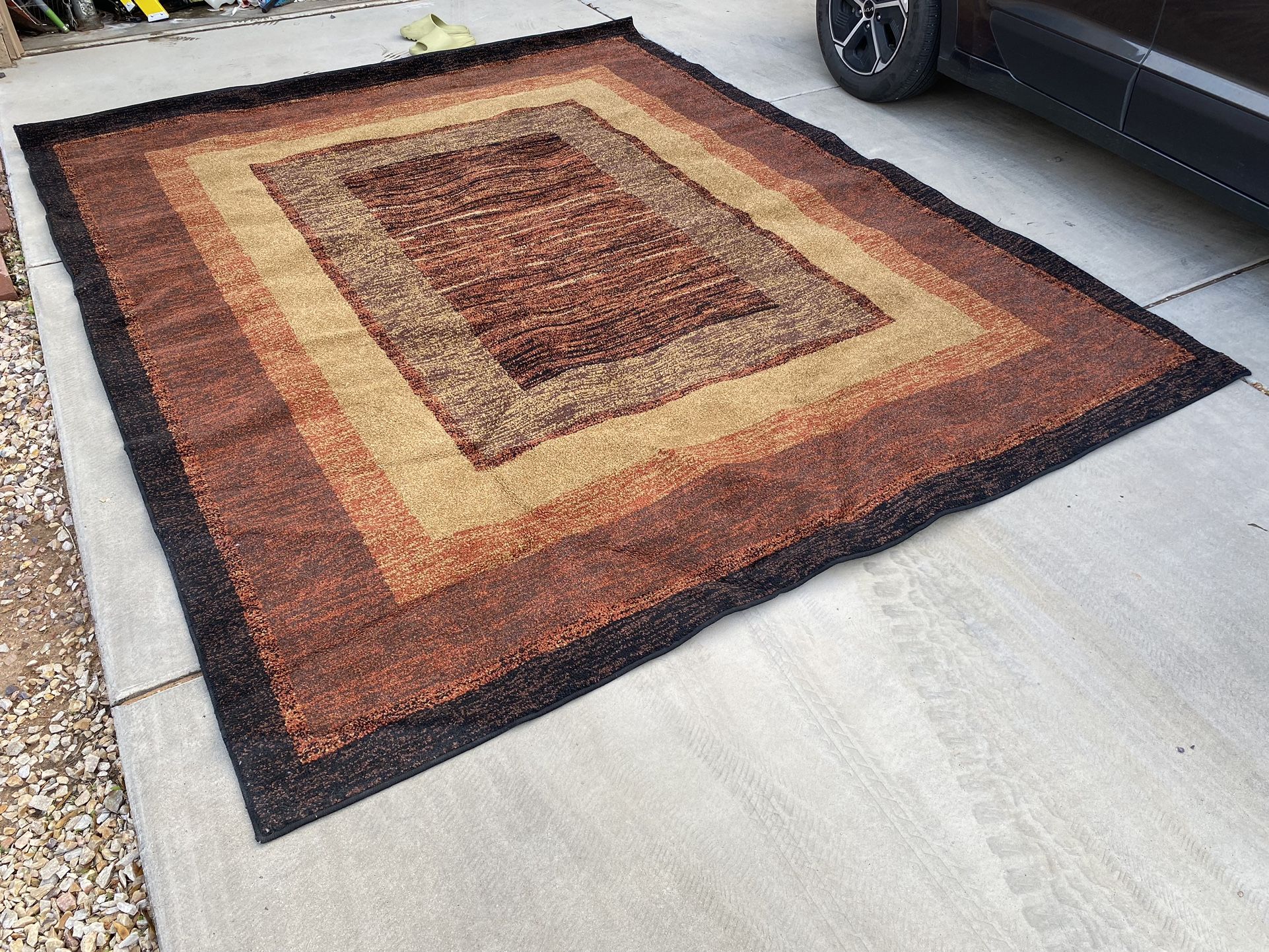 Soprano Carpet Size: 240x300 (7’10x9’10)