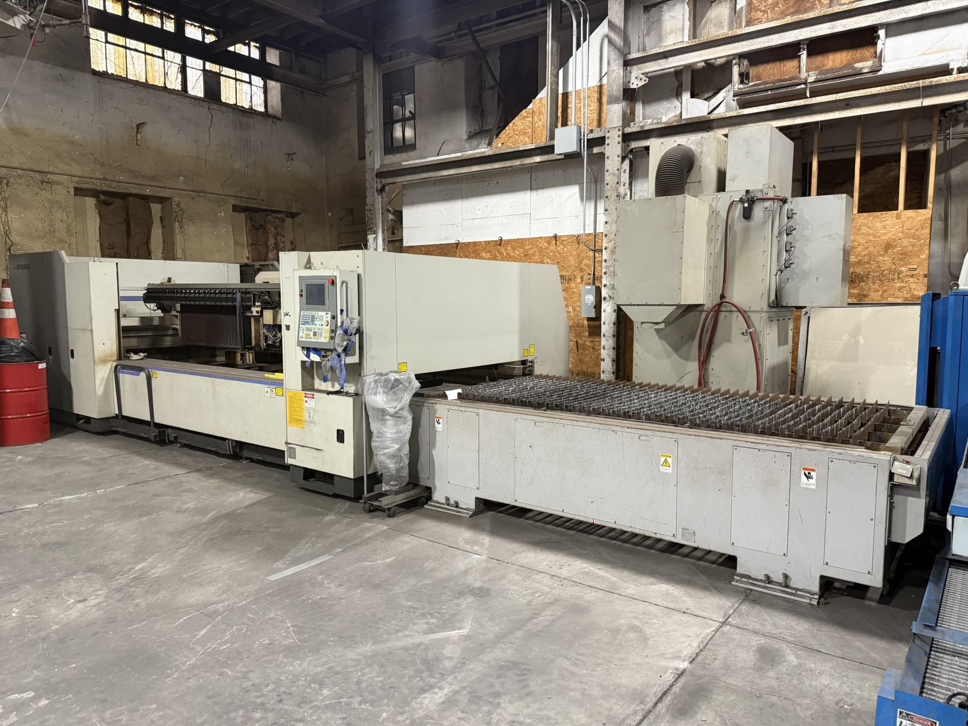 Mitsubishi C02 Laser Machine