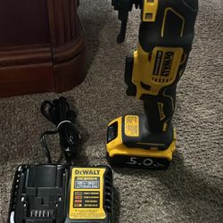 Dewalt
