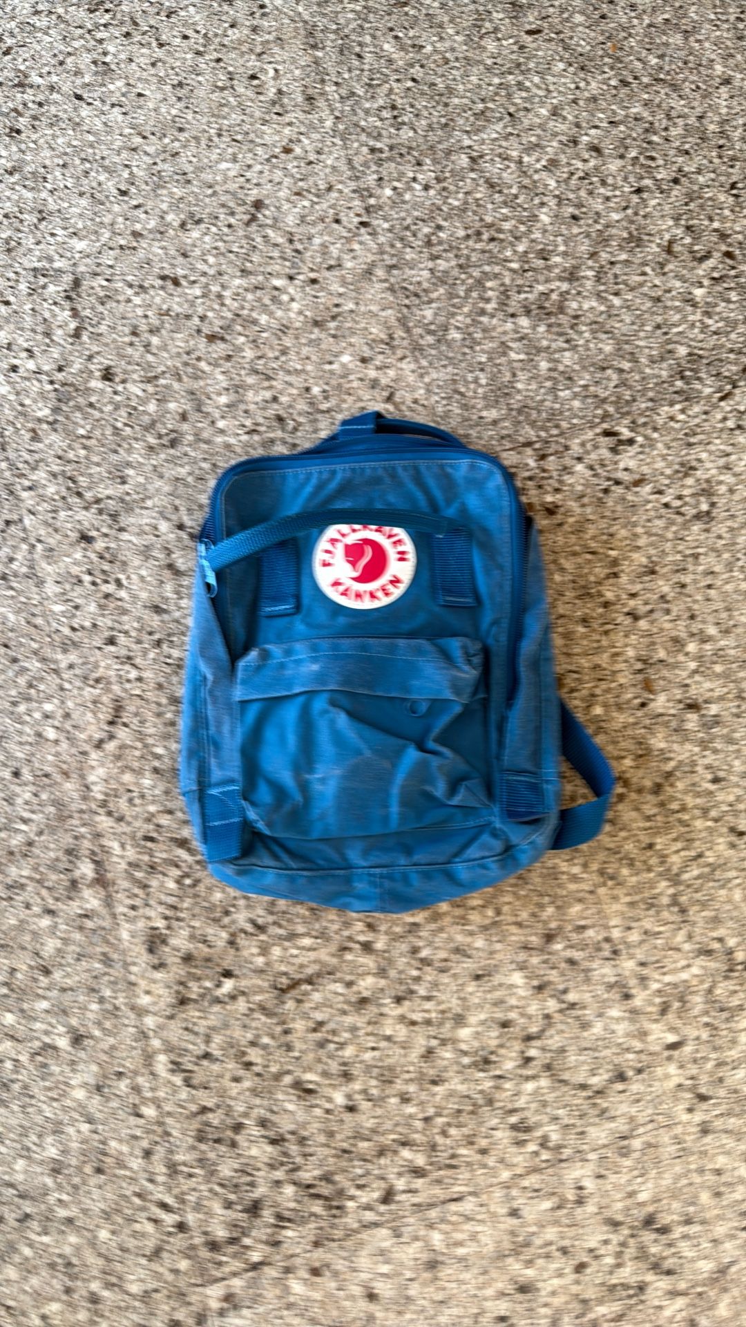Fjallraven Kanken Small Backpack