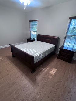 Queen bedroom suit
