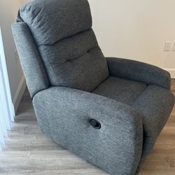 Recliner Chair 