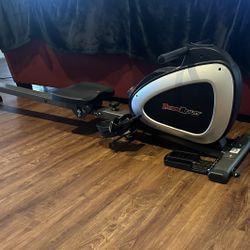 Fitness Reality Rowing Machine